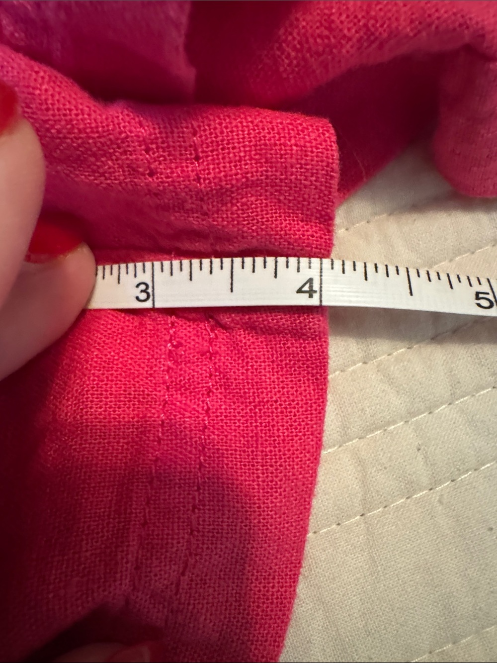GAP Women’s Linen Blend Shorts - Picture 5 of 6